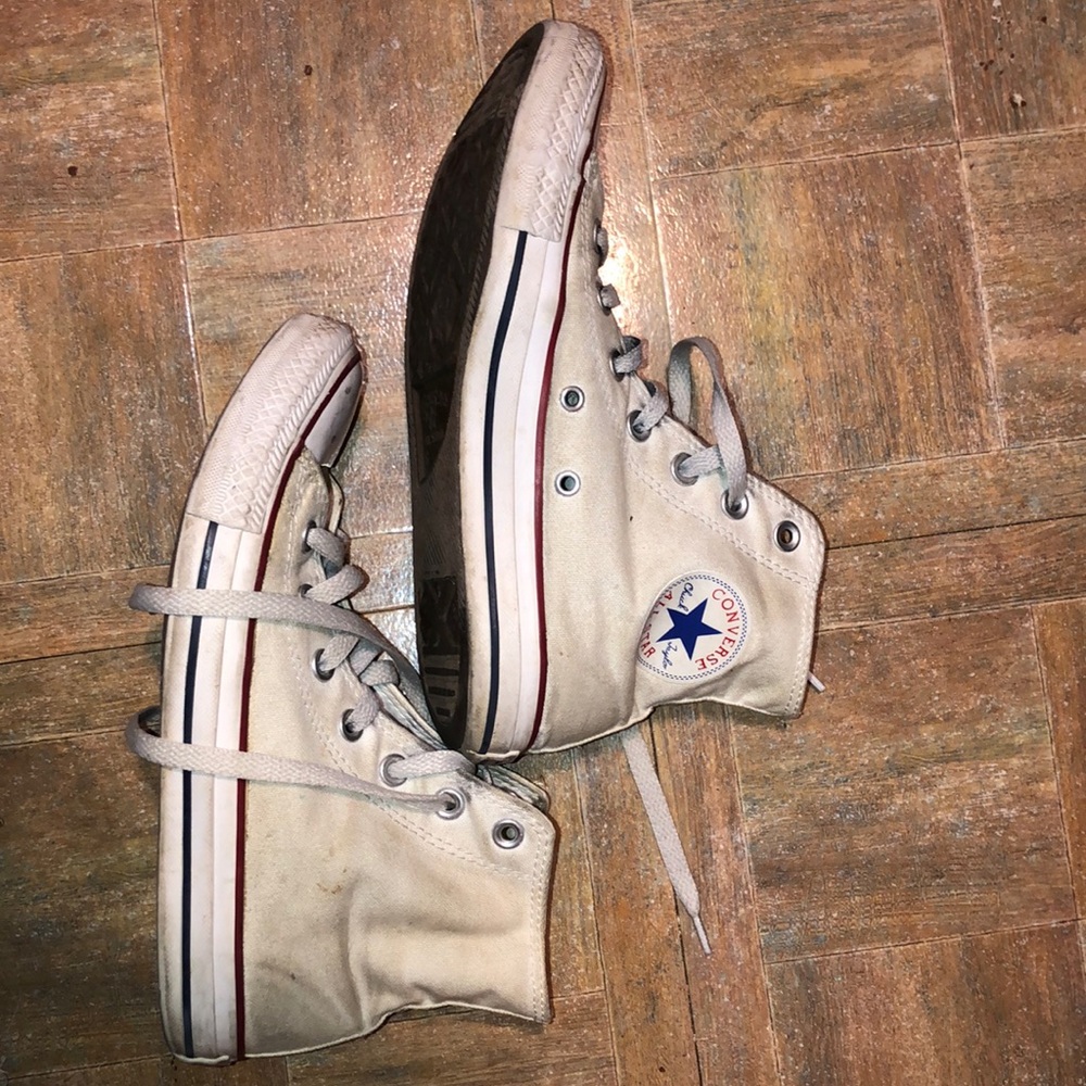 ❗️❗️White high top converse